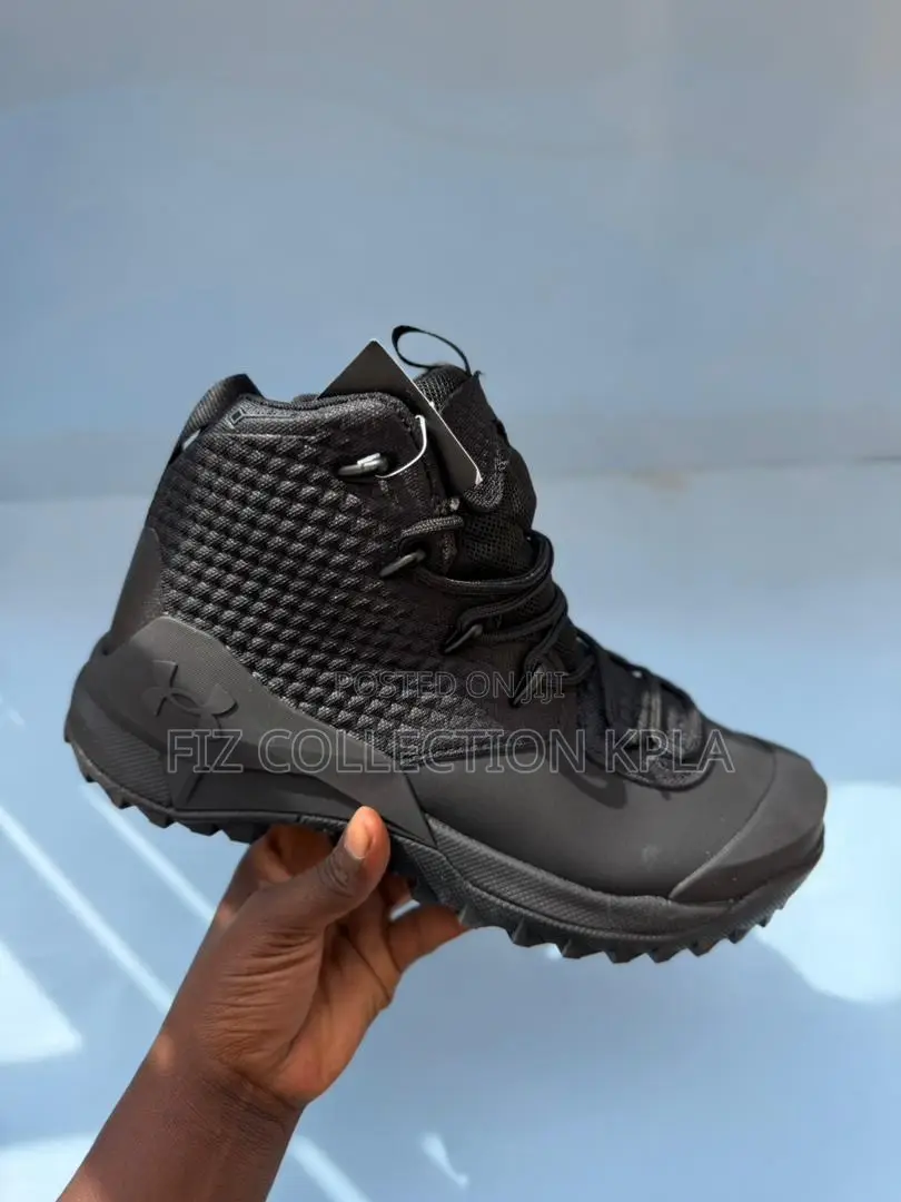 Under Armour Shadow Black