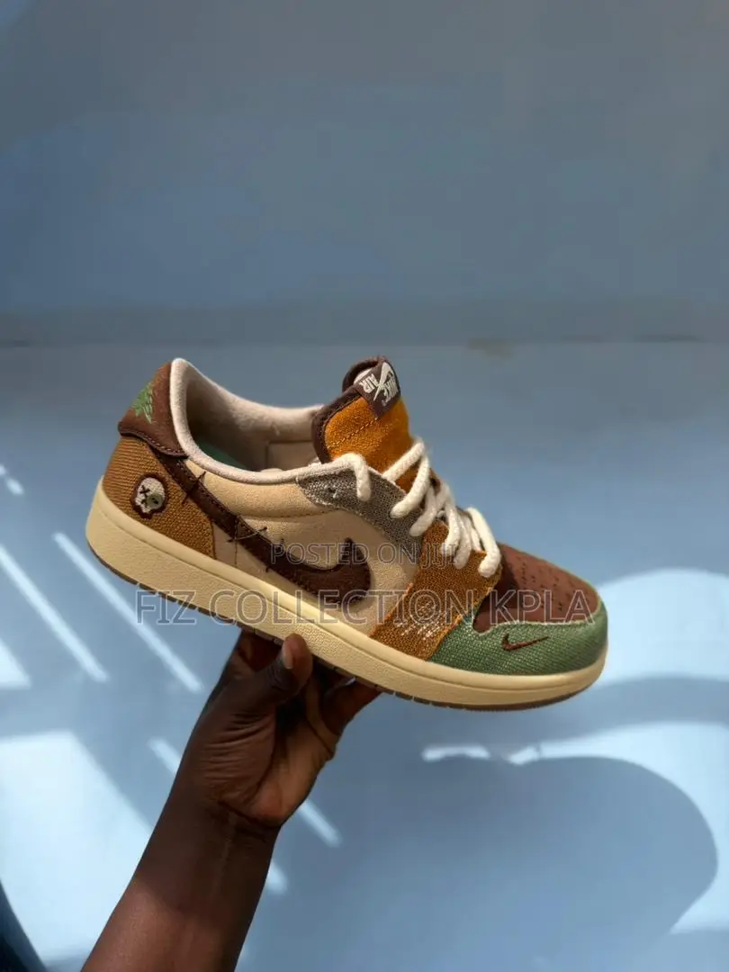 Jordan 1 Low Voodoo