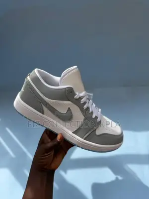 Jordan 1 Low Wolf Gray