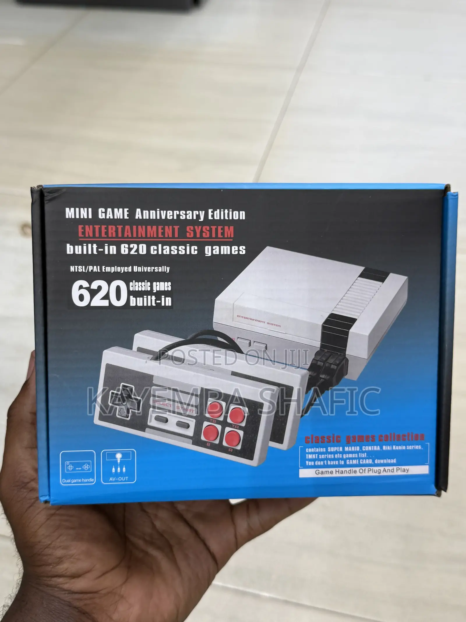 Mini Retro Game Console Built-in 620 Classic 8-Bit Games
