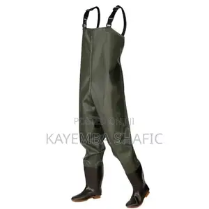 Heavy-Duty Waterproof Fishing Chest Waders With Boots