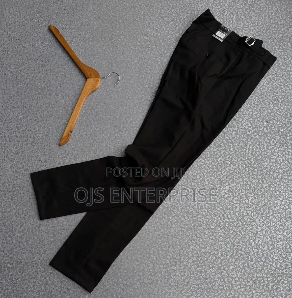 Gentle Beltless Trousers