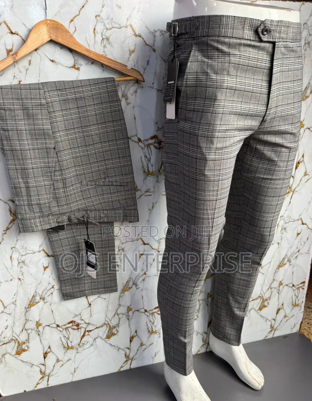 Gentle Beltless Trousers