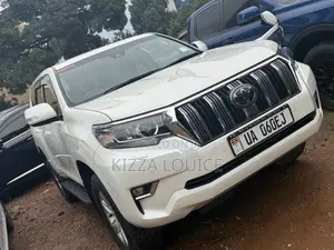 Toyota Land Cruiser Prado 2018 White