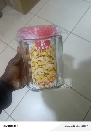 1.5-Liter Bon Appetit Glass Storage Jar
