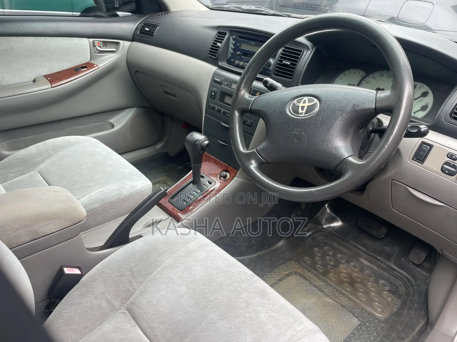 Toyota Corolla 2004 Silver