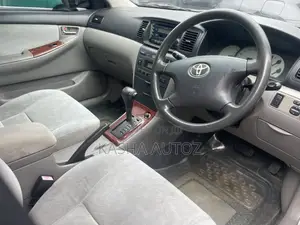 Toyota Corolla 2004 Silver
