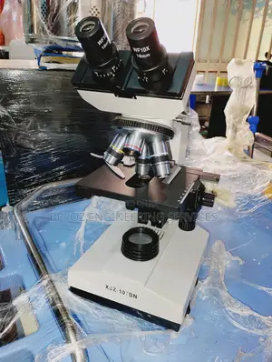XSZ Microscope