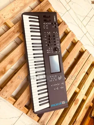 Yamaha Midx6+ 61-Key Synthesizer Workstation