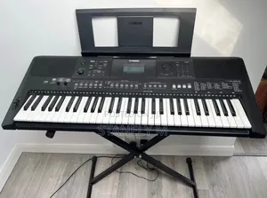 Yamaha PSR E463 Keyboard Piano