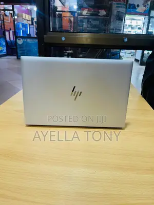 New Laptop HP EliteBook 830 G8 16GB Intel Core i7 SSD 512GB