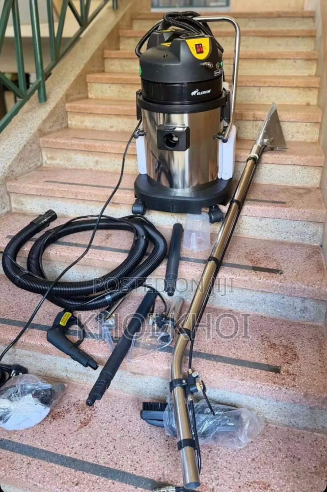 Steam Cleaner Four in One
