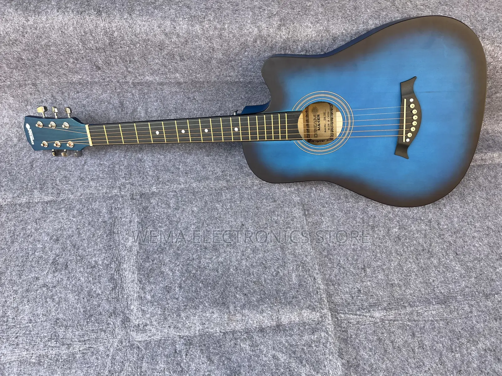 S Acoustic Guitar
