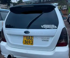 Subaru Forester 2006 White
