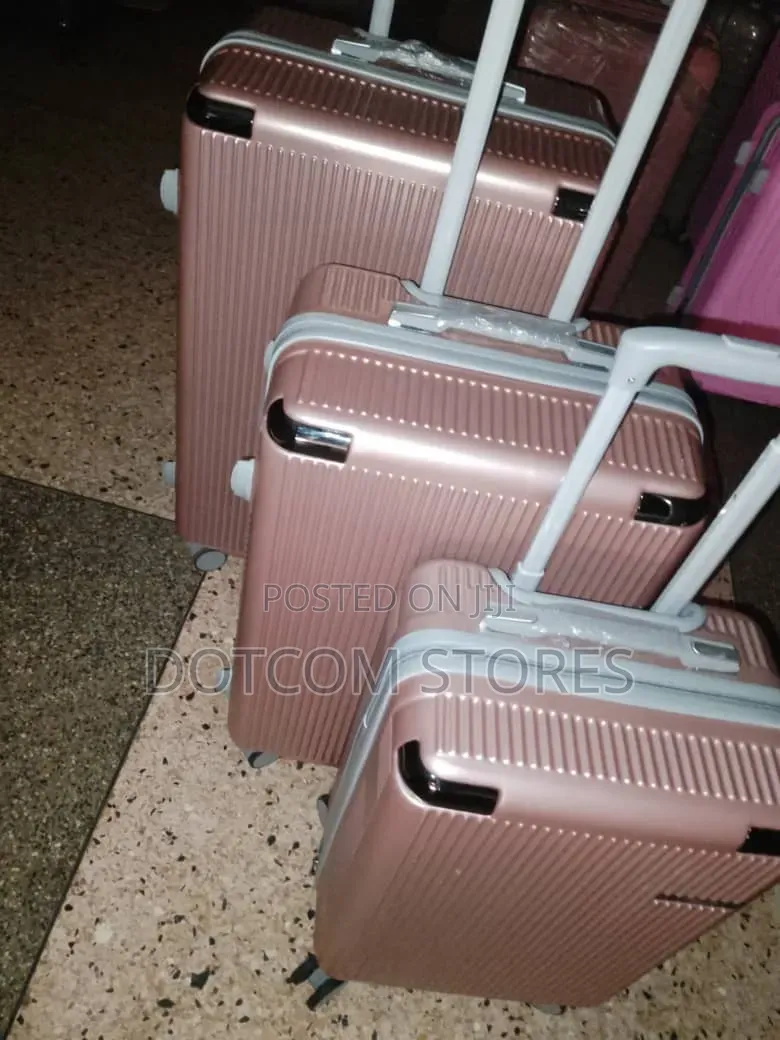 Set of 3 Hardshell Trolley Suitcases