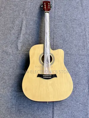 Box Acoustic Guitar M