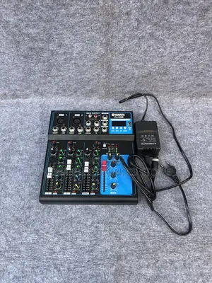 F4 Mixer Yamaha
