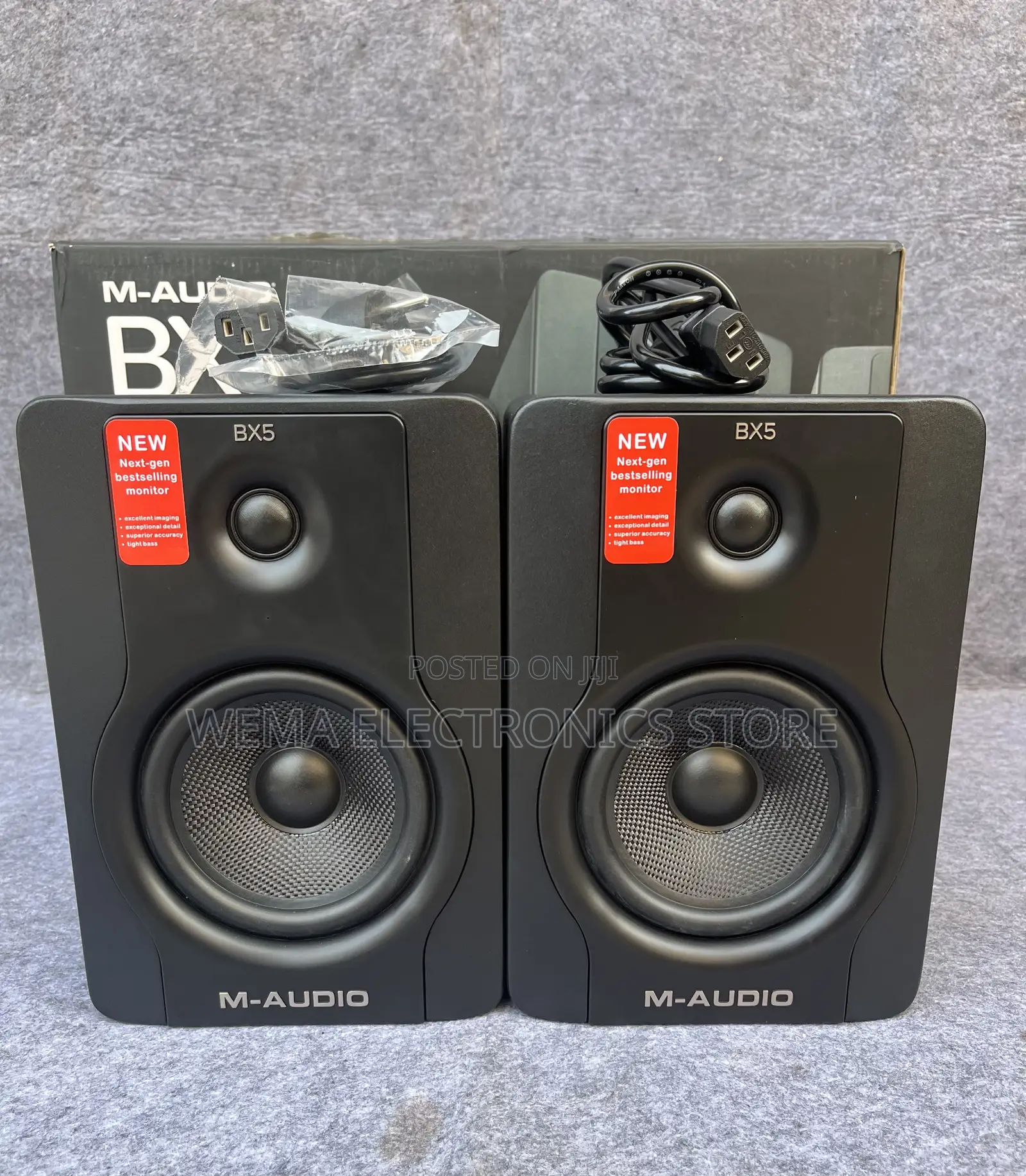 Bx 5 M-Audio Studios Monitors