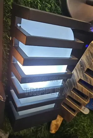 Searchlight Outdoor Wall Light