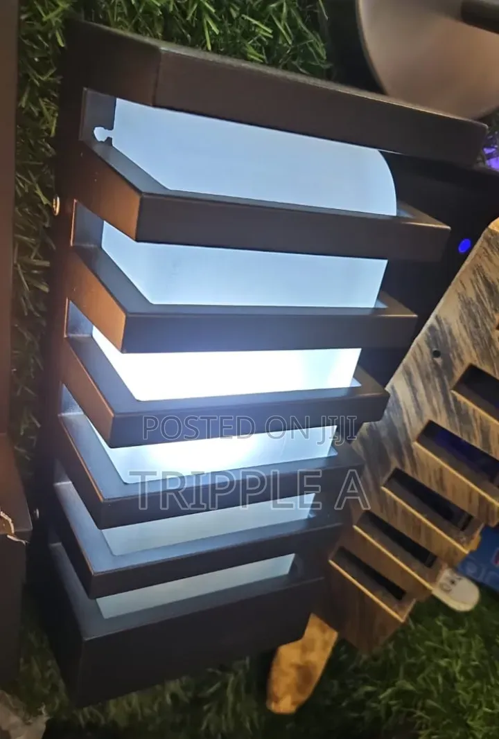 Searchlight Outdoor Wall Light