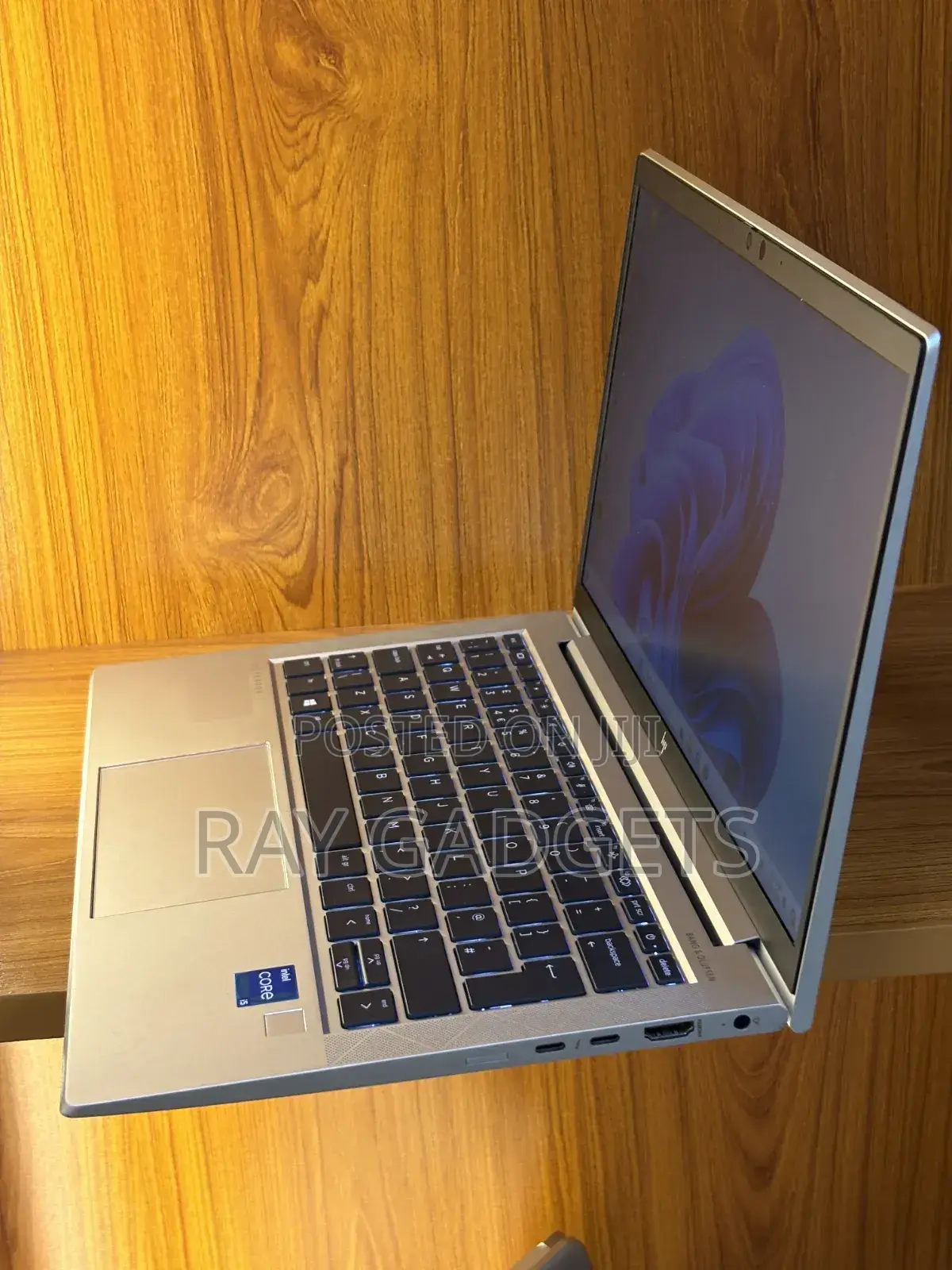 New Laptop HP EliteBook 840 G5 8GB Intel Core i5 SSD 256GB