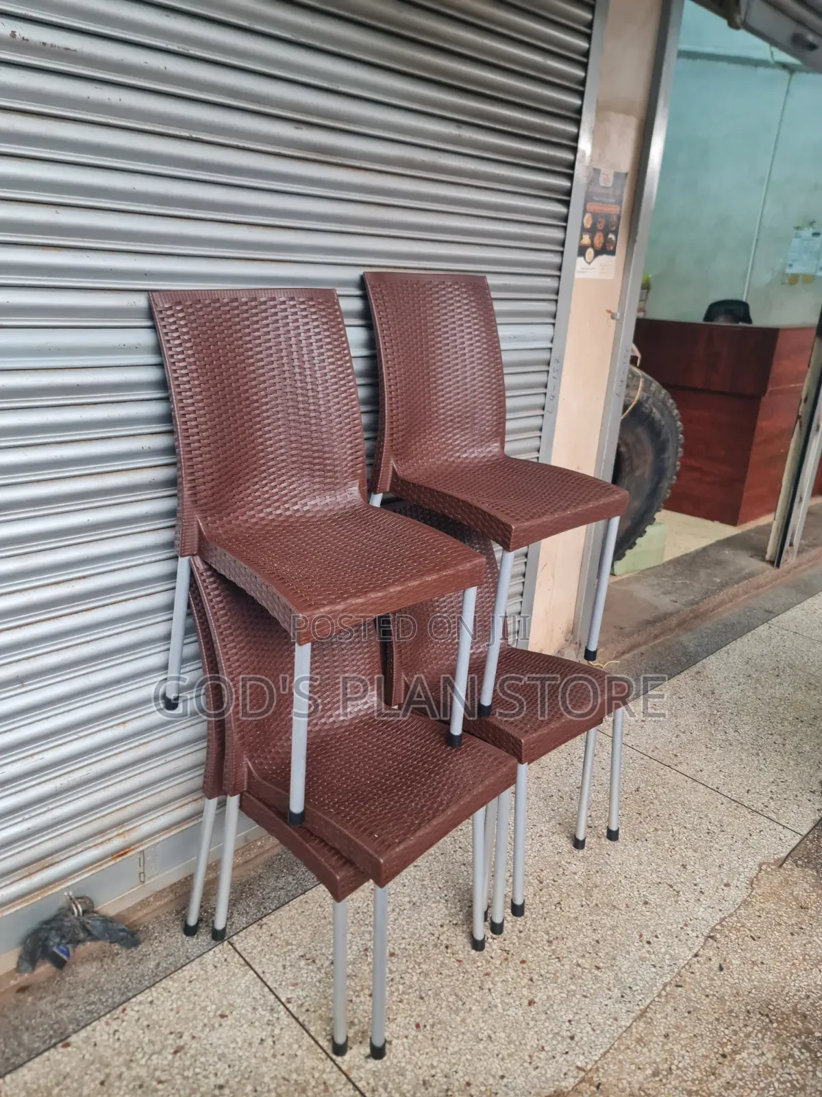 Molded Texture Plastic Metal Legs Chairs Plastic Chairs