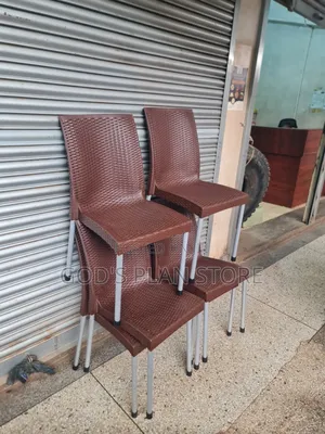 Molded Texture Plastic Metal Legs Chairs Plastic Chairs