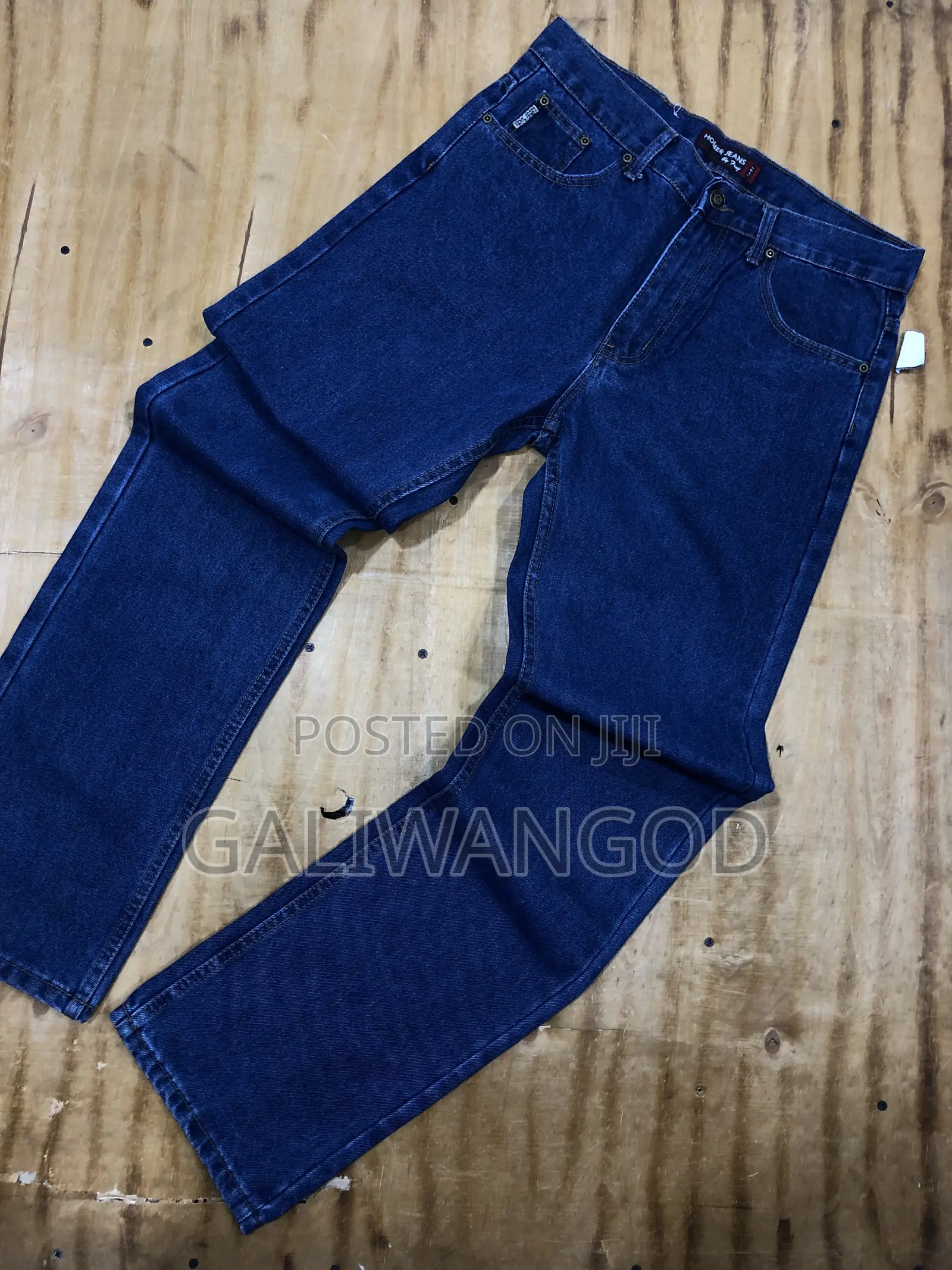 Straight Jeans