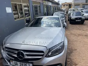 Mercedes-Benz C180 2019 Silver