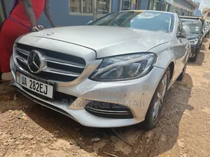 Mercedes-Benz C180 2014 Silver