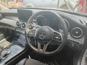 Mercedes-Benz C180 2014 Silver