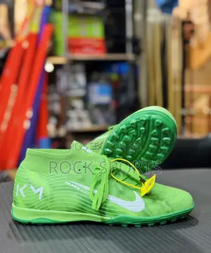 Km Airzoom Fairplay Boots Latest