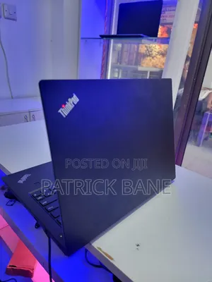 Laptop Lenovo ThinkPad E495 8GB Intel Core i5 SSD 256GB