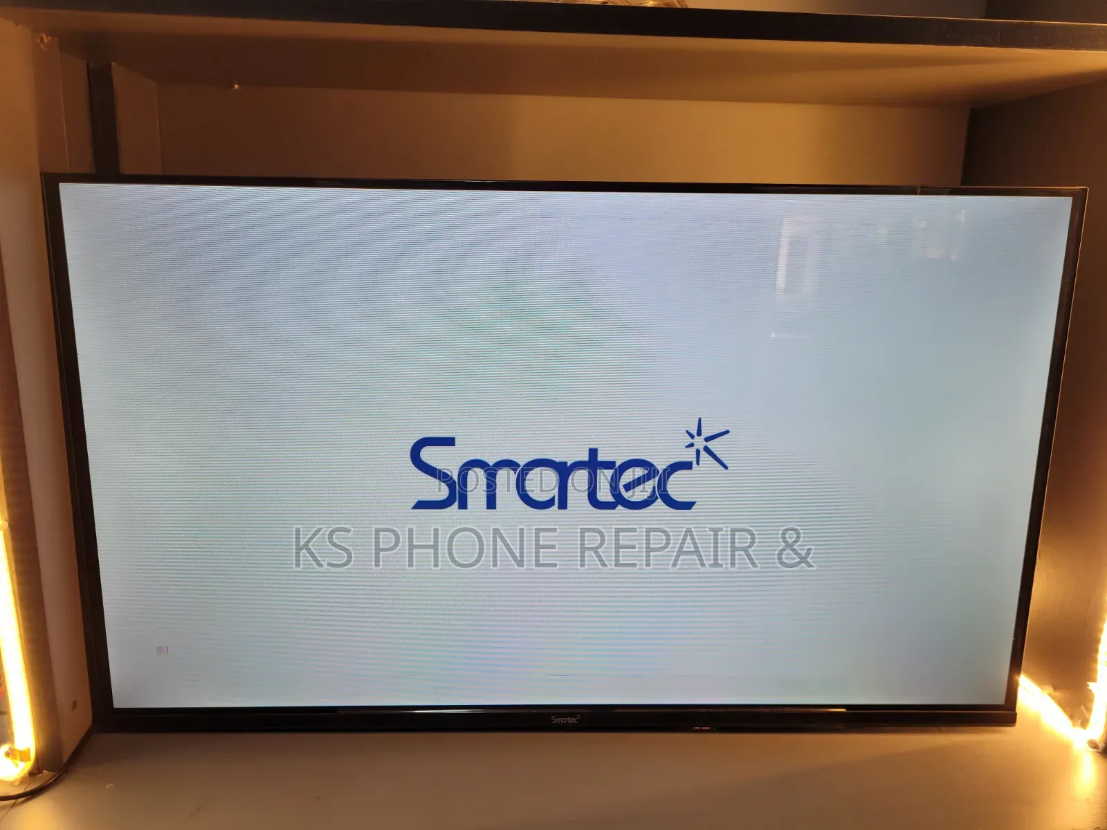 Smartec 32inches Frameless