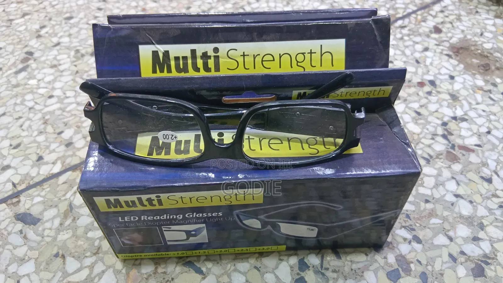 Multi Strength Led Reading Glasses With Dual Lights
