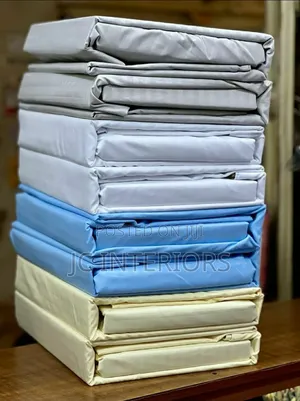 6pcs Fitted Bedsheets ( 2bedsheets 1 Fitted, 4 Pillow Cases)