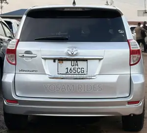 Toyota Vanguard 2008 Silver