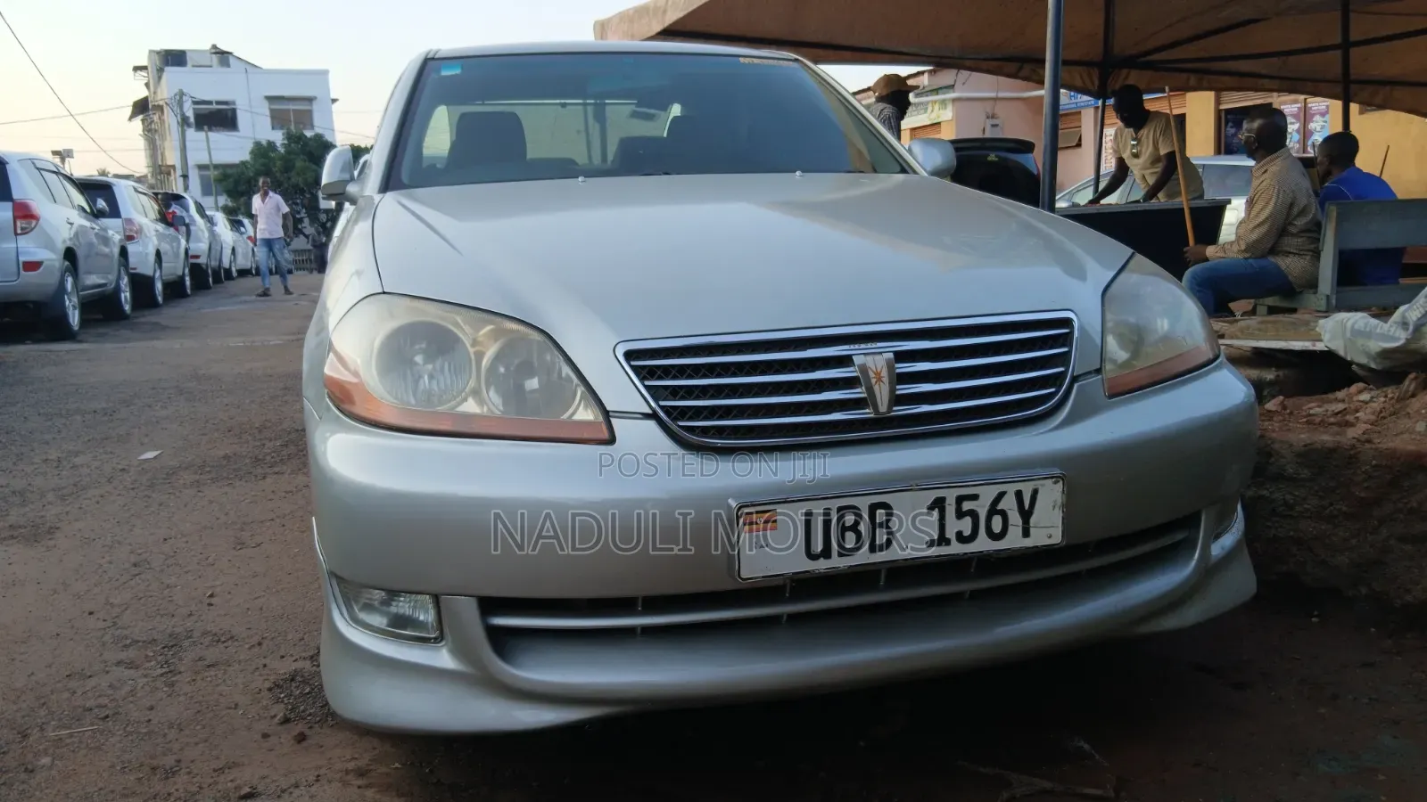 Toyota Mark II 2004 Silver