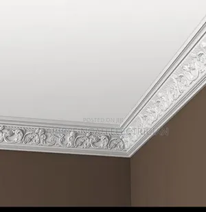 Moulding Building