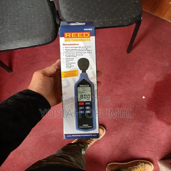 Reed Instruments R8060 Sound Level Meter With Bargraph