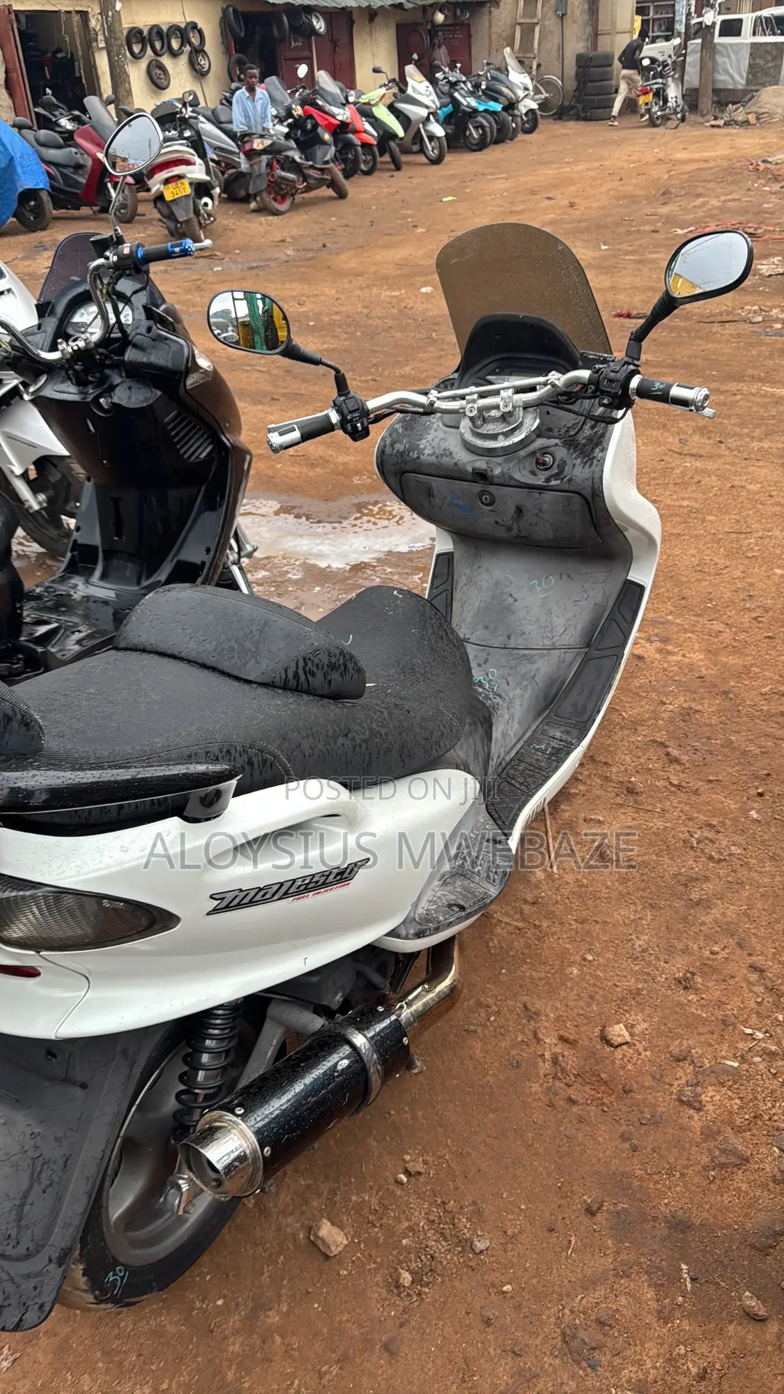 Yamaha Majesty 2005 White