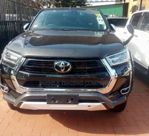 Toyota Hilux Revo Double Cab Deisel 2.4 AWD 2020 Black