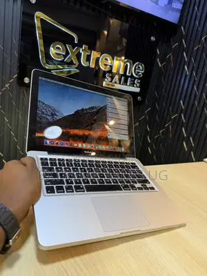 Laptop Apple MacBook Pro 2015 8GB Intel Core i5 SSD 128GB
