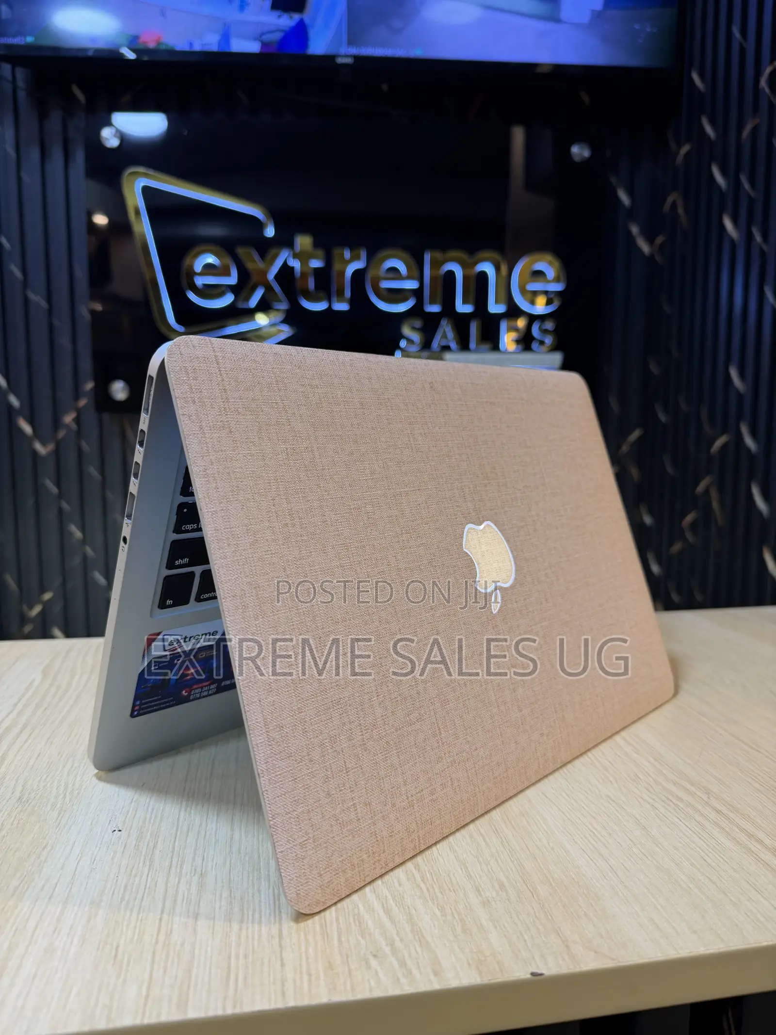 Laptop Apple MacBook Pro 2015 8GB Intel Core i5 SSD 128GB