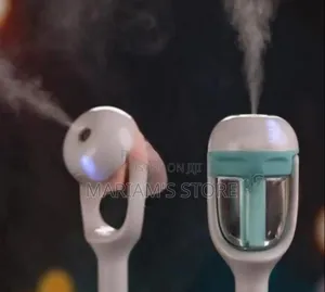 Mini Car Humidifiers And Aroma Diffusers To Plug Into A Vehicles