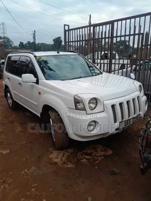 Nissan X-Trail 2005 White