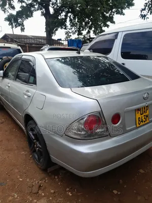 Toyota Altezza 2004 Silver