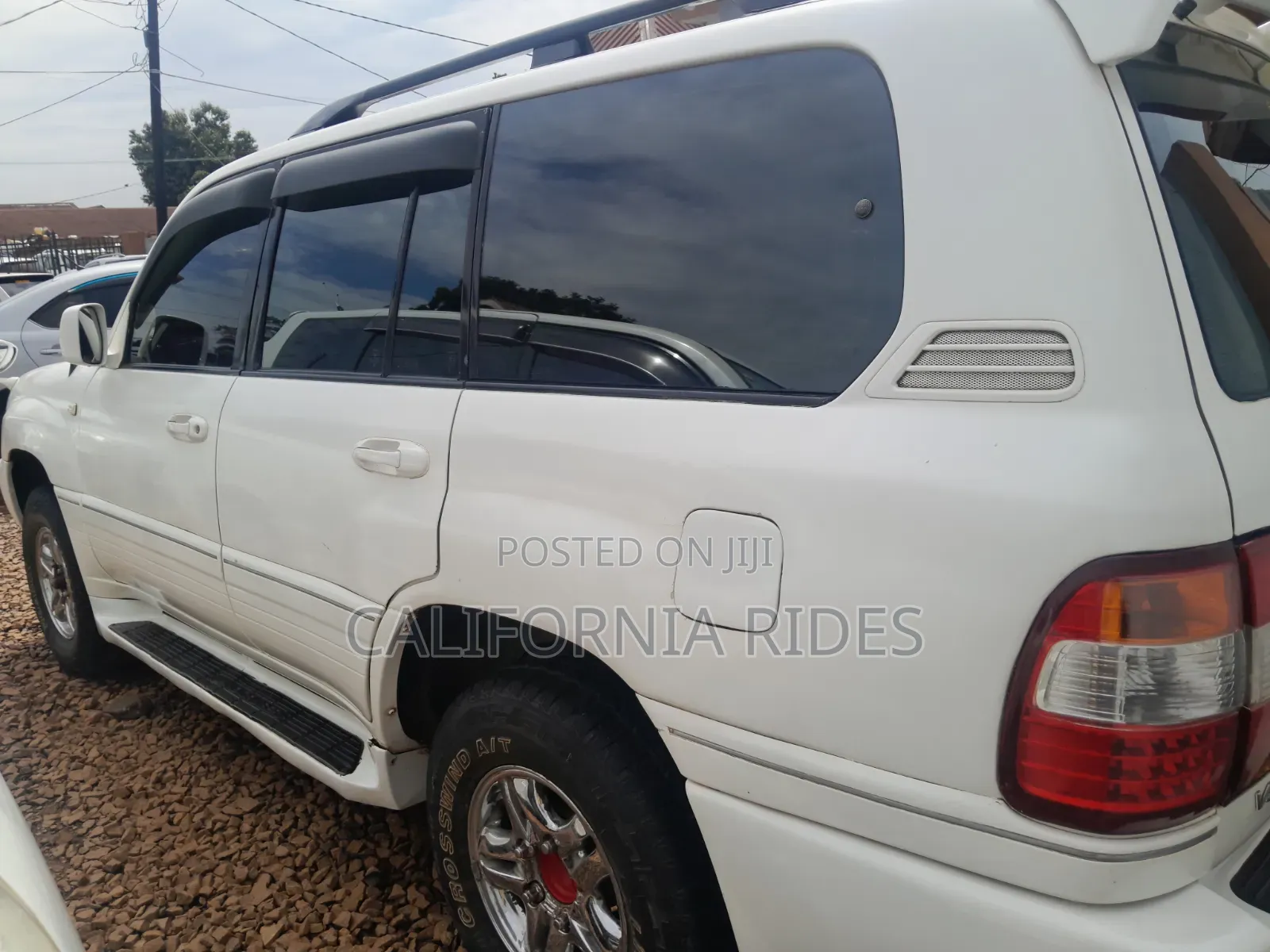 Toyota Land Cruiser Prado 2002 White