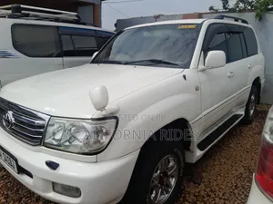 Toyota Land Cruiser Prado 2002 White