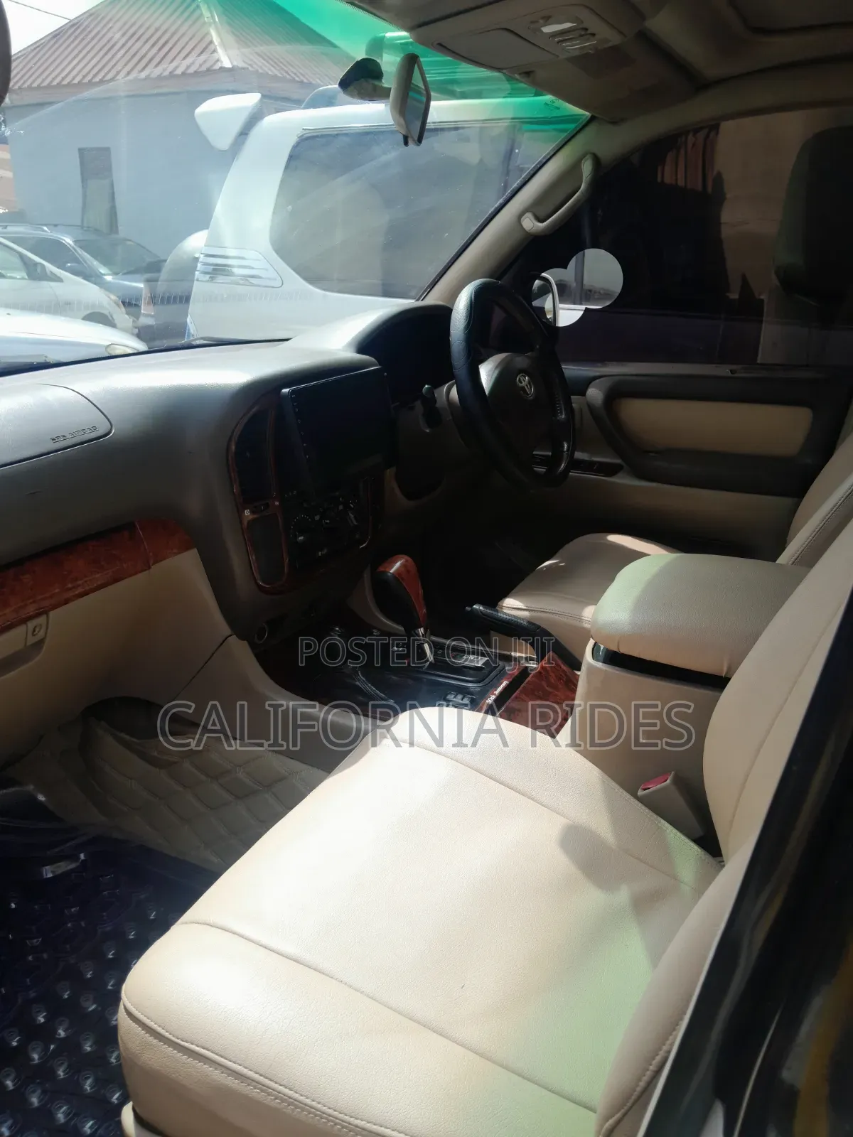 Toyota Land Cruiser Prado 2002 White
